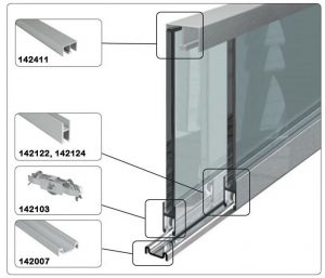 SCHUIFRUITEN BESLAG VITRINE