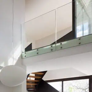 GLAZEN BALUSTRADE OP MAAT