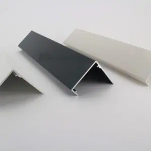 Alternative view of Zij- of Bovenkant Sier Kliklijst 61mm met lange lip voor afdekprofiel. Alu Brut, RAL 9005, RAL 9010,7016