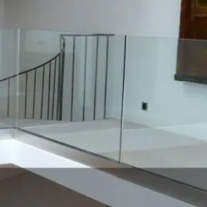 SALE BALUSTRADE MET GLAS