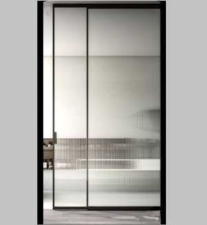Flutes Canale, Moru, Raywall, Strepen glas