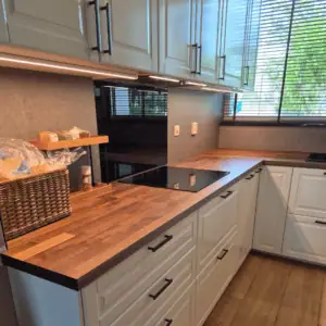 Zwarte keuken achterwand