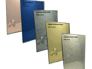 GEKLEURDE SPIEGEL OP MAAT