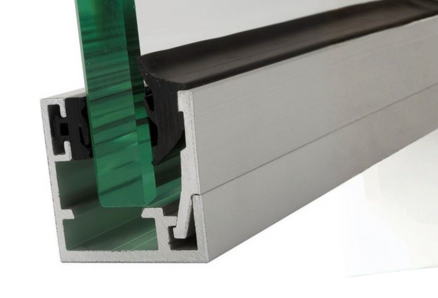 2 x 600cm Aluminium geanodiseerd