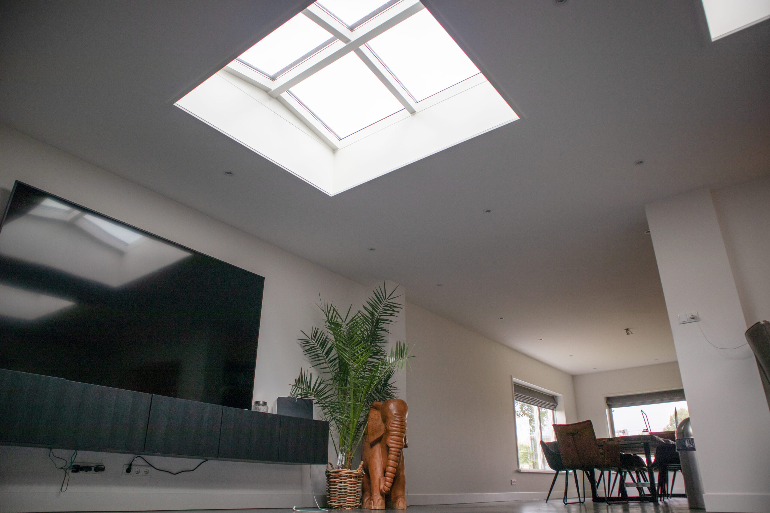 Triple glas lichtstraat Zadeldak Geïsoleerd Compleet Pakket – Houten onderbouw 19 Triple glas lichtstraat Zadeldak Geïsoleerd Compleet Pakket – Houten onderbouw - Afbeelding 17